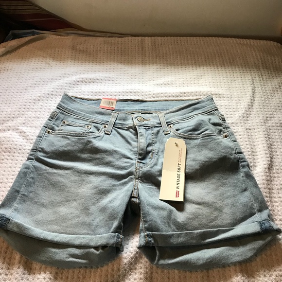 Levi Mid Length Shorts - Picture 3 of 7